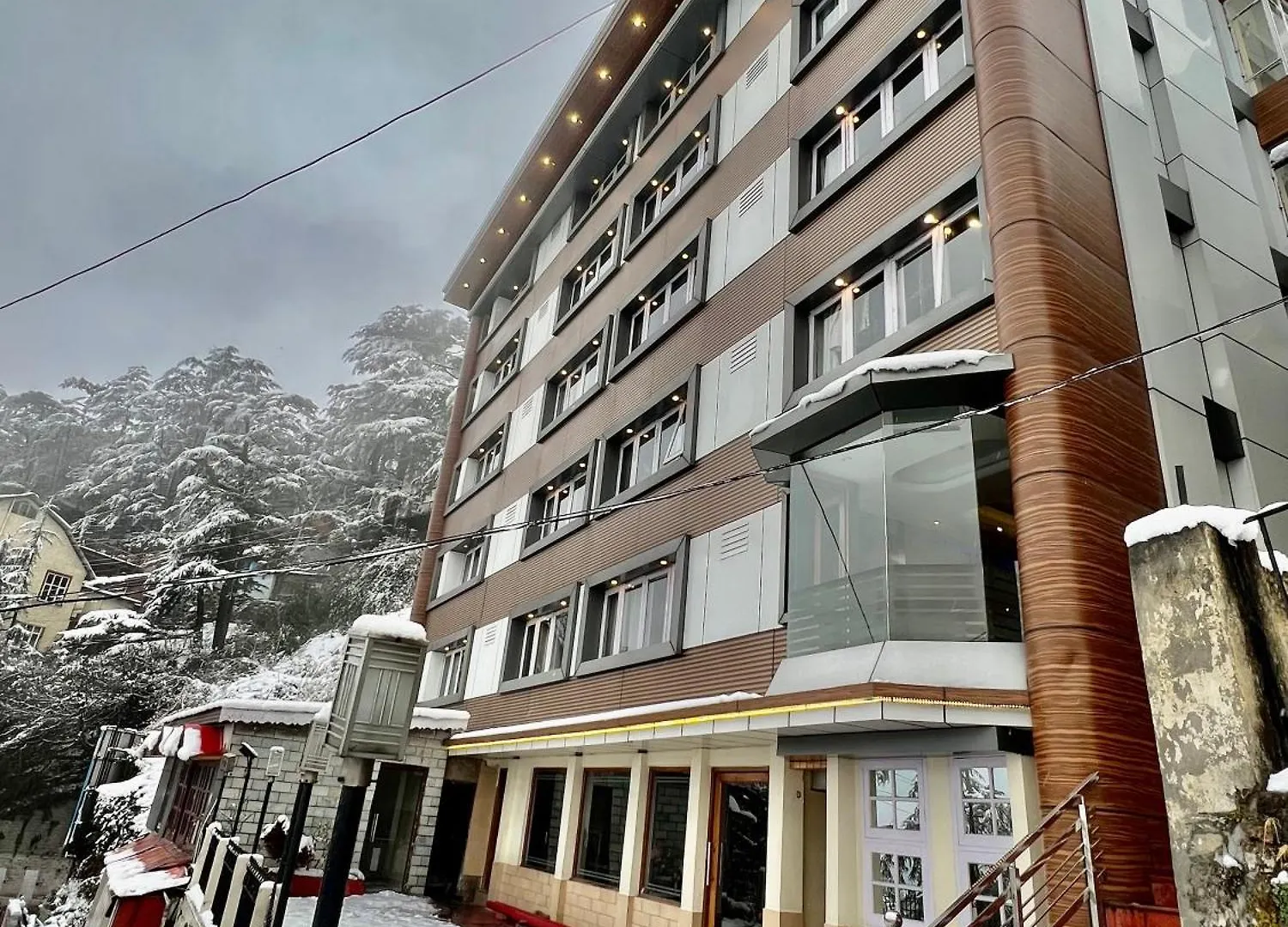 Hotel Victory Since 1979 location